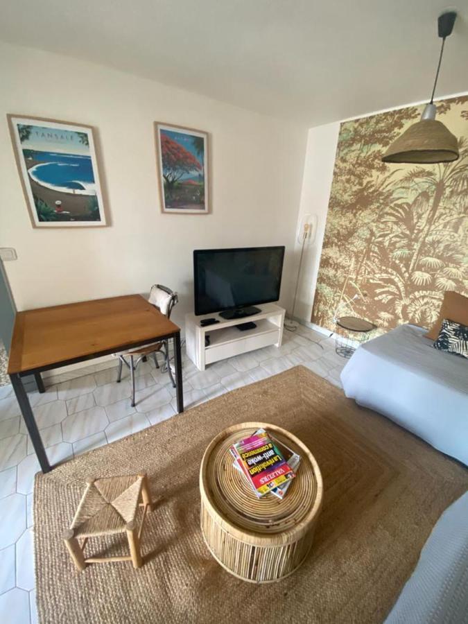 Appartement Le Bois Saint Martin à Filaos Extérieur photo